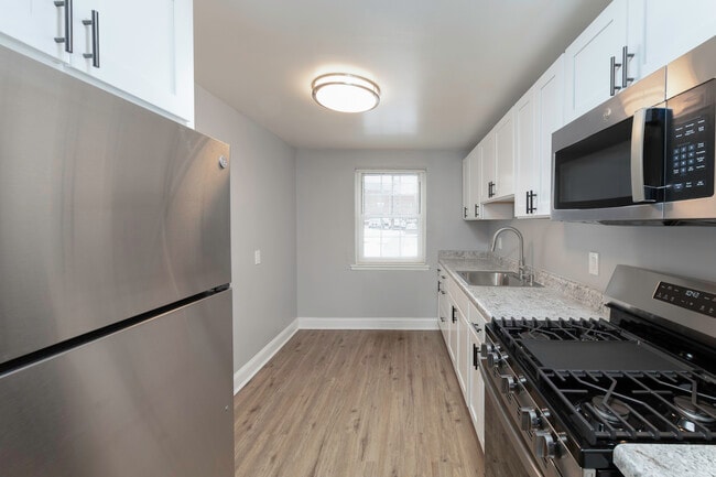 Photo - Hackensack Gardens