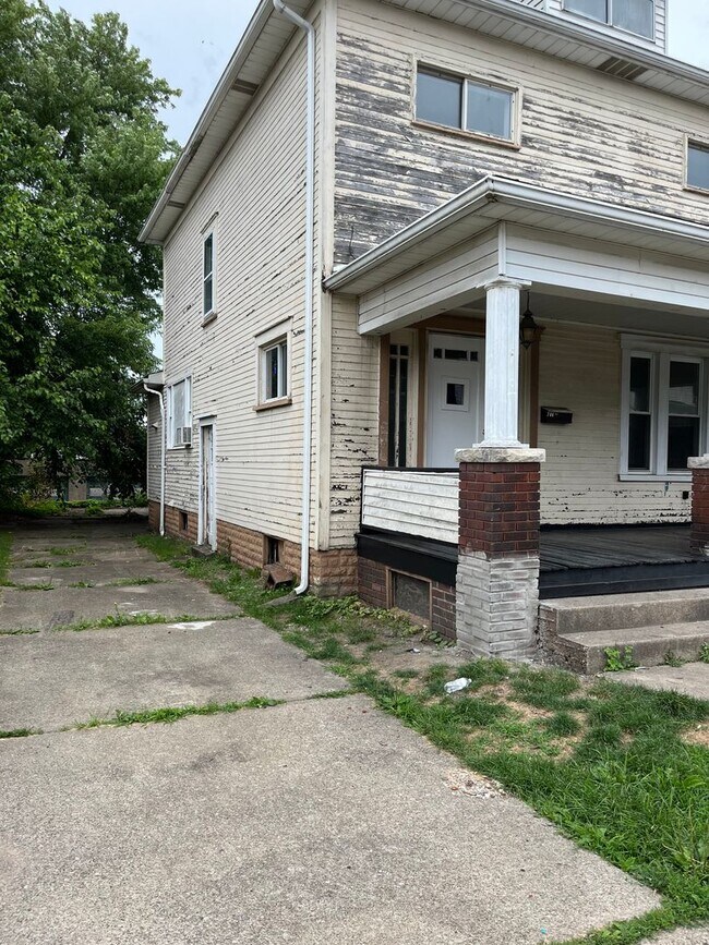 Photo - Three Bedroom Single Family House