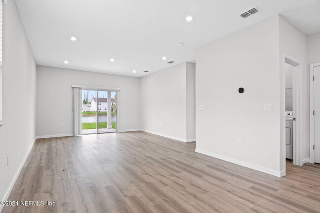 Photo - 14698 Cashew Ave