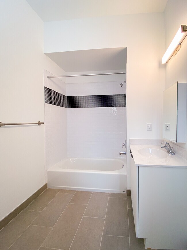 Somerset Square Apartments Franklin Township, NJ