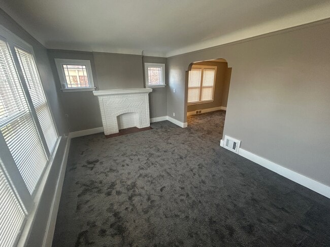 Photo - 14716 Archdale St Unit 1