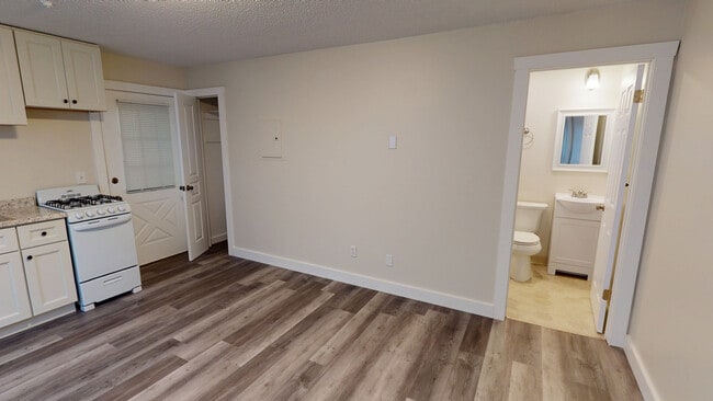 Photo - 187 West St Unidad 4