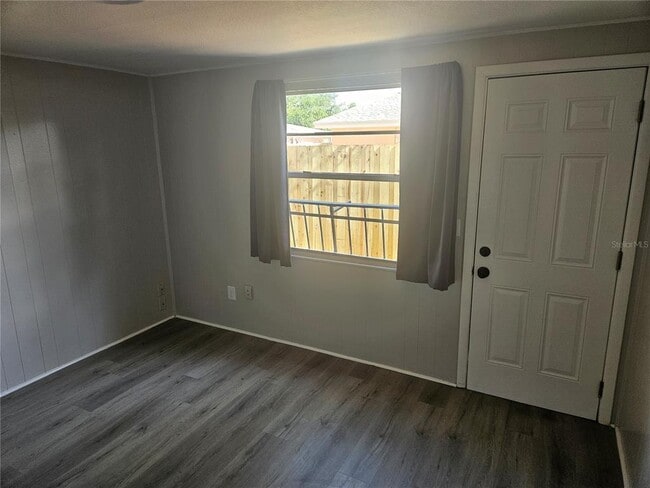 Photo - 612 Dogwood Ct