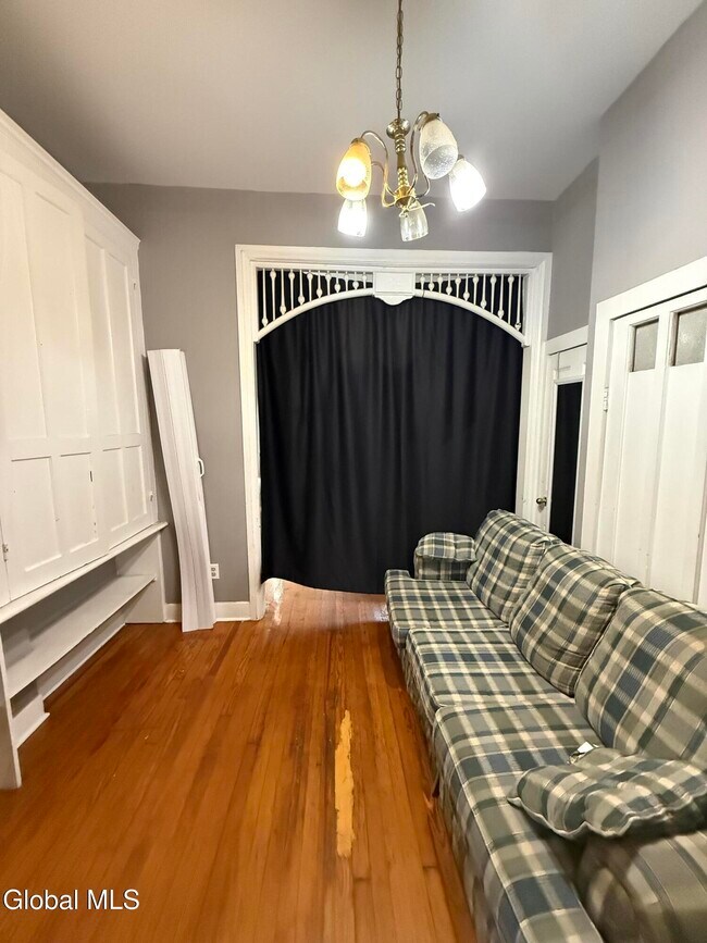 Photo - 130 Grand St Unit 3