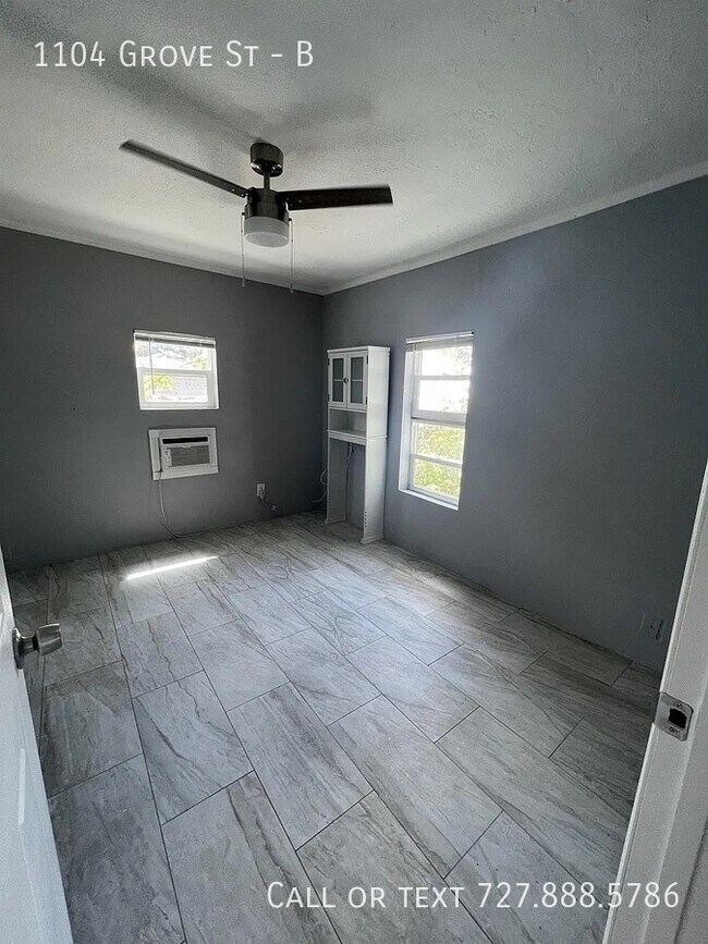 Photo - 1104 Grove St Unit B