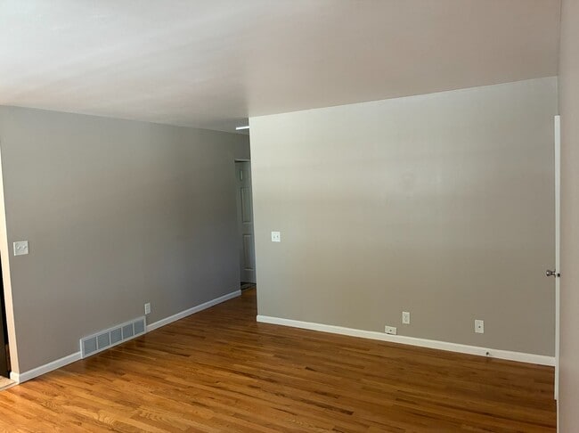 Photo - Magnolia Lane Apartments