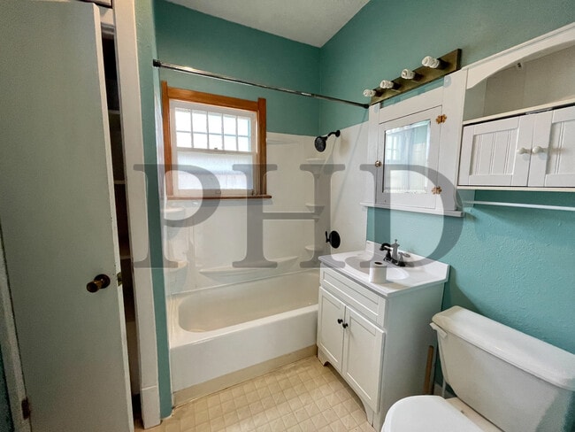 Photo - 509 E Harney St Unit Main