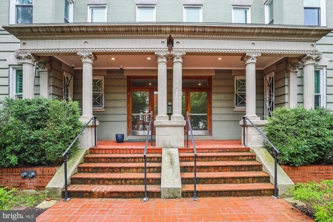 Photo - 1324 Euclid St NW Apartment Unit 405