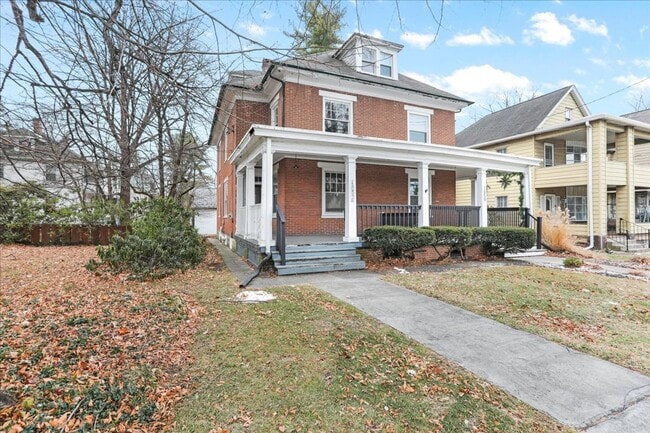 Photo - 1052 Edgar Ave Unit 1052 Edgar Ave