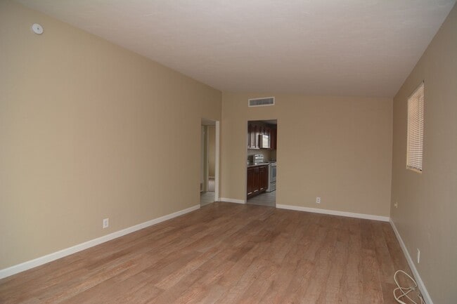 Photo - Updated 2 Bedroom 1 Bath! Located in Convenient Central Tucson Location!
