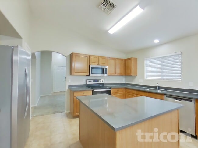 Photo - 1491 E Stirrup Ln