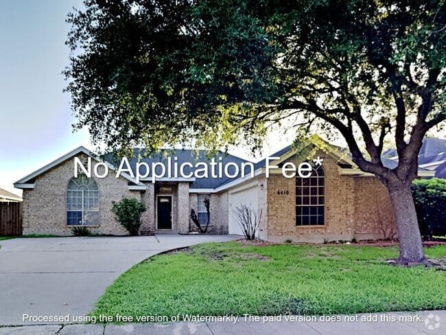 Building Photo - No Application Fee* *$500 off first months... Rental