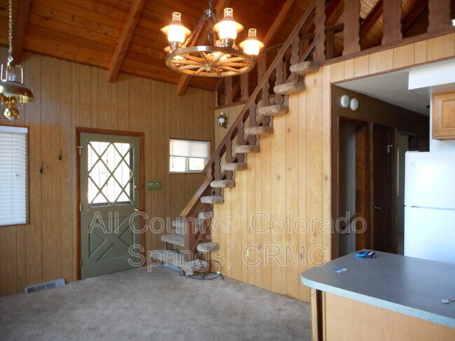 Photo - 1302 Twin Lakes Dr