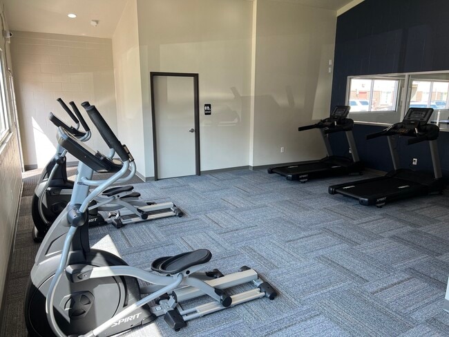 Courtyard Fitness Center - Courtyard Apartments