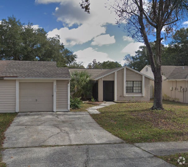 Building Photo - 3208 Russett Dr Rental