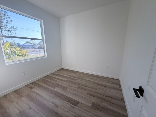 Photo - 2008/2010 HAVILAND AVE S Unidad 2008 HAVILAND AVE S