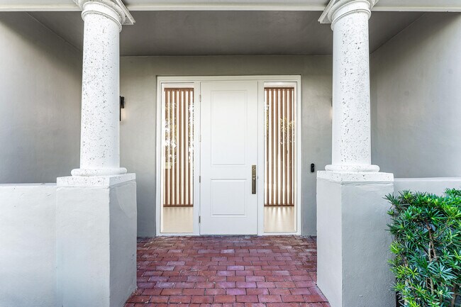 Photo - 5890 NW 39th Ave