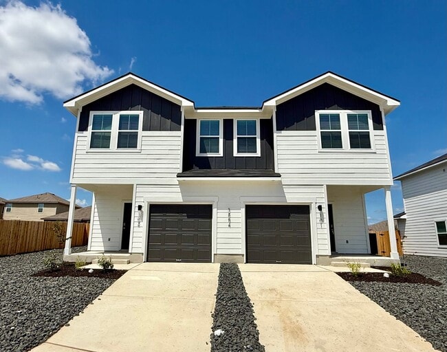 BRAND NEW 3 Bedroom, 2.5 Bathroom, Two-sto... - BRAND NEW 3 Bedroom, 2.5 Bathroom, Two-sto... Townhome