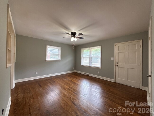 Photo - 4434 Brooktree Dr