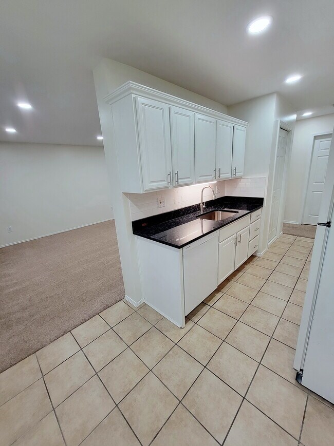 Photo - 101 South St Unidad 16 Rental