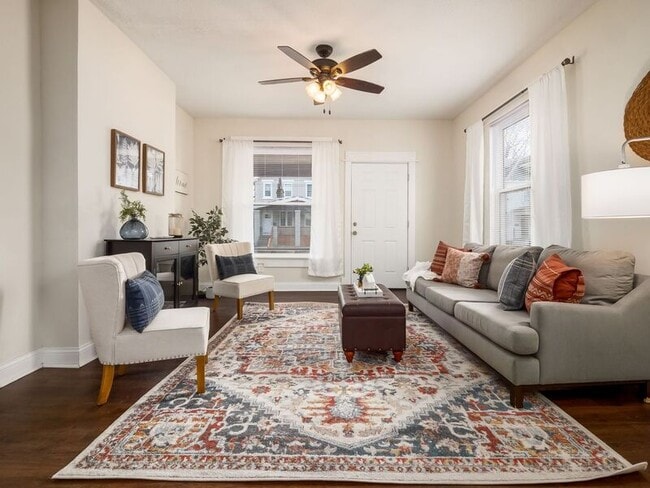 561 Kimball Pl