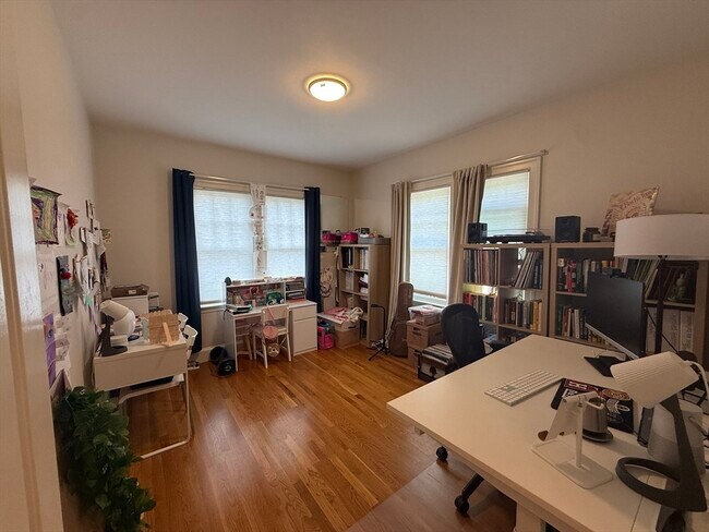 Photo - 133 Putnam Ave Unit 133