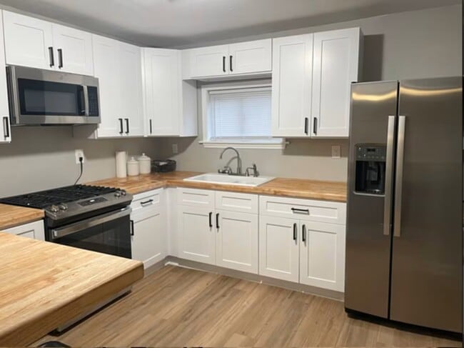 Photo - 421 Perkins Ave