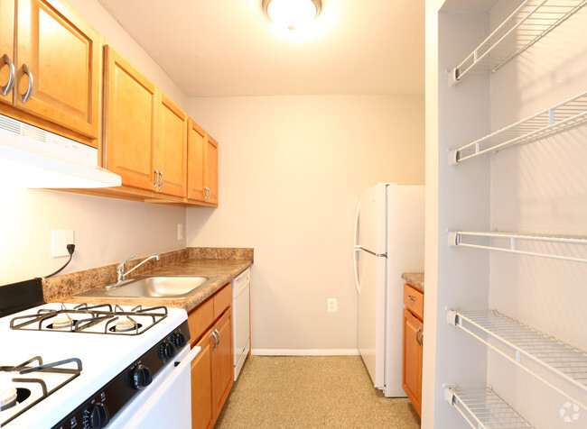 Photo - Summit Place Apartments