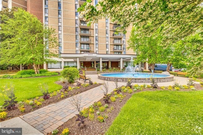 Building Photo - 6800 Fleetwood Rd Unit 1105 Rental