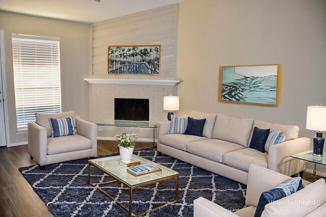 Photo - 2729 St George Pl