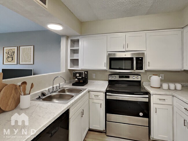 Photo - 6216 Geneva Ave