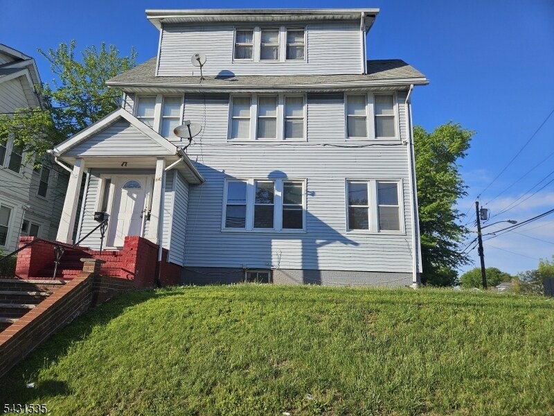 Photo - 843 Chancellor Ave