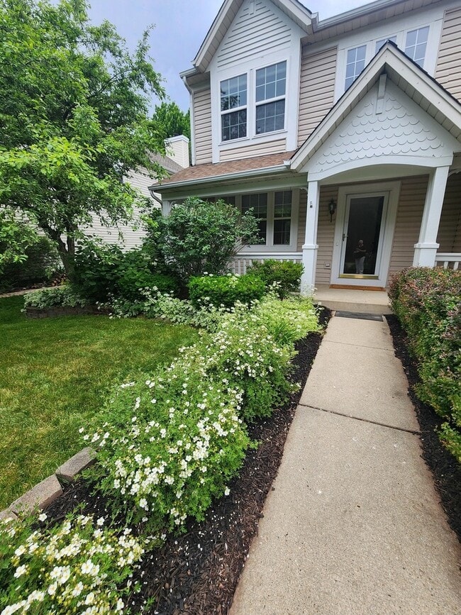 Photo - 460 Arlington Ln