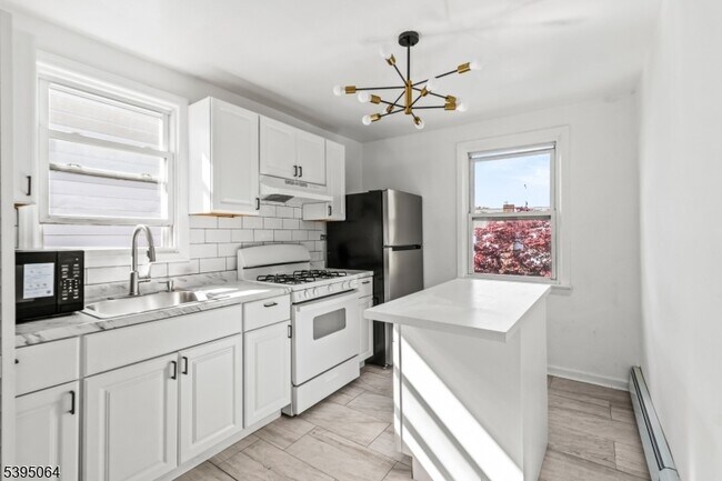 Photo - 205 N 16th St Unit 2