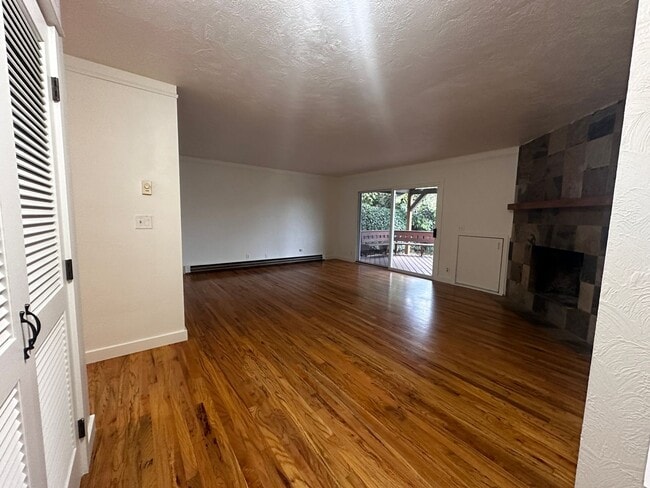 Photo - *Coming soon* 3 Bedroom 1.5 Bath Single Family Home
