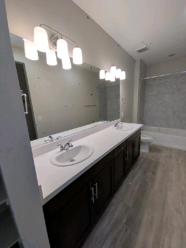 Photo - 760 Garden Pl