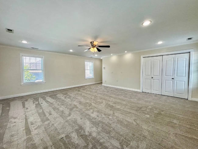 Building Photo - 259 W Ocean View Ave Rental