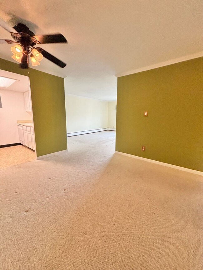 Photo - 1150 Golden Cir Unit 1150 Golden Circle #501