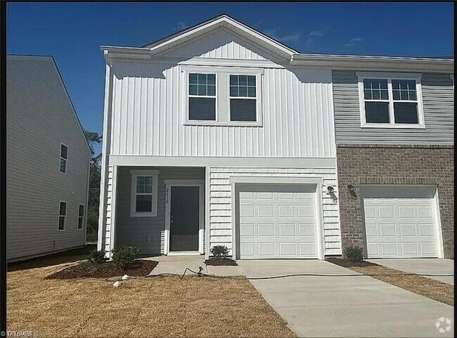 Building Photo - 2610 Westell Wy Rental