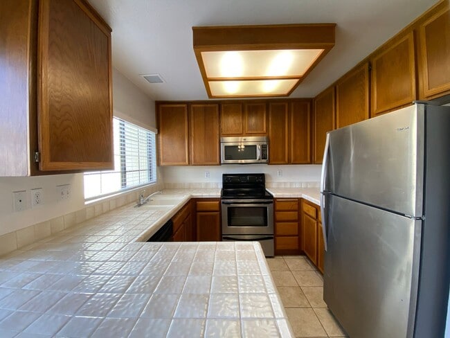 Photo - Spacious Dual-Master Condo!