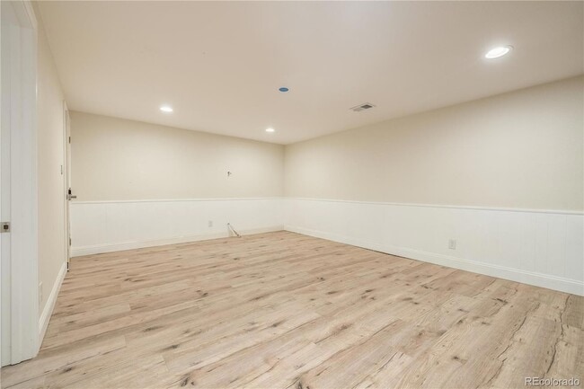 6622 Harlan St