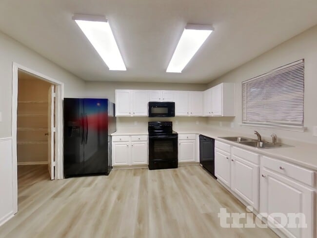 Photo - 3463 Capsella Ln