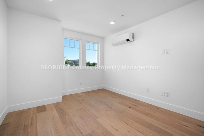 Photo - AVAILABLE JANUARY- Stunning Townhome in Avila Beach - 2 Bedroom / 2 Bathroom