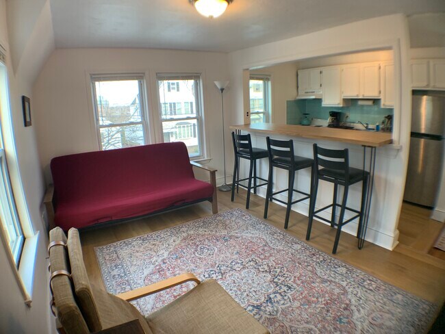 Building Photo - 28 Windom St Unit 2 Rental