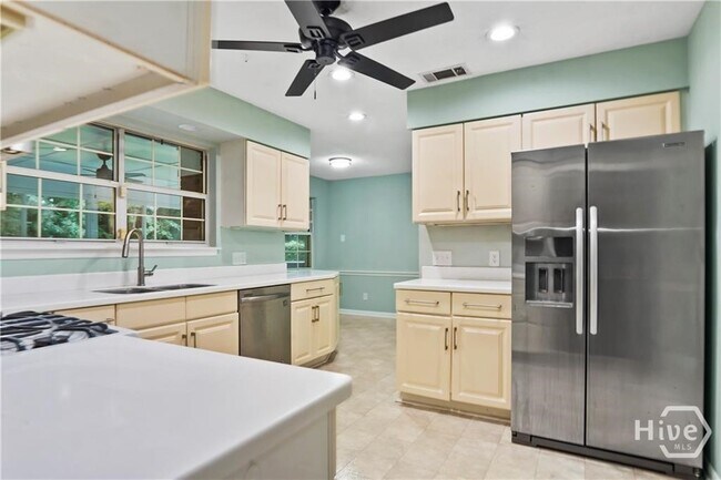 Photo - 115 Phyllis Dr