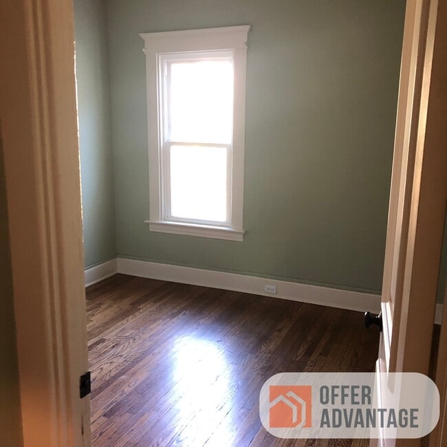 Photo - 28 Horton Pl