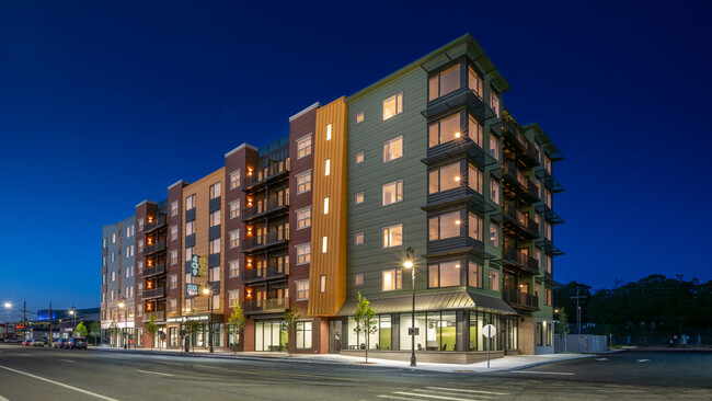 Red Oak at 409 Elm Street at night - Red Oak at 409 Elm Street Apartments