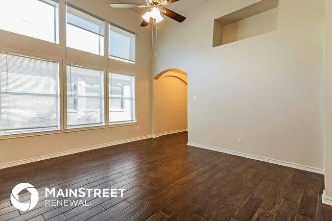 Photo - 8923 Redford Rd