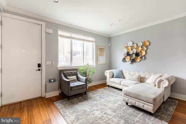 Photo - 2532 Annin St