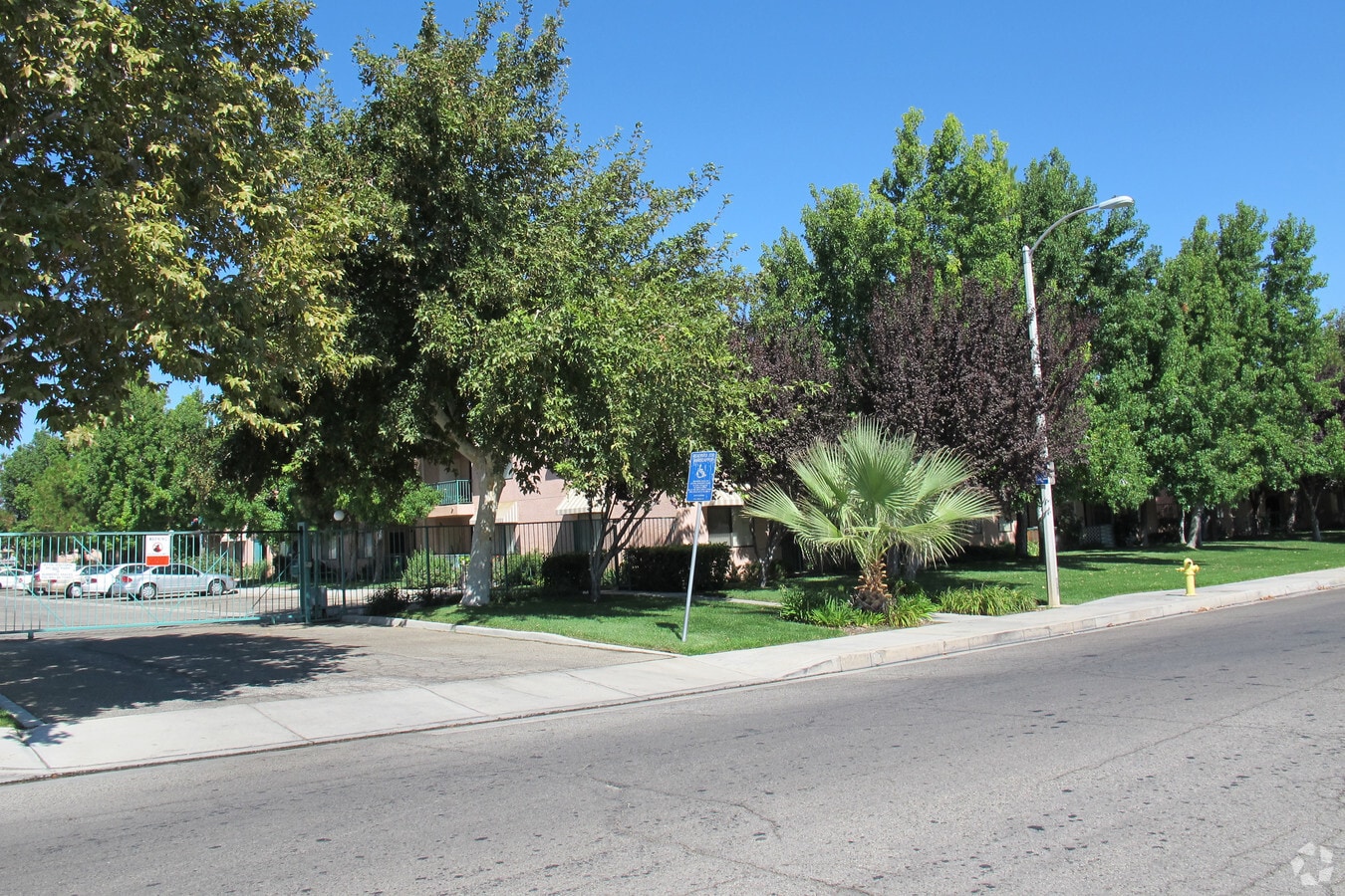 Photo - Cedar Town Square